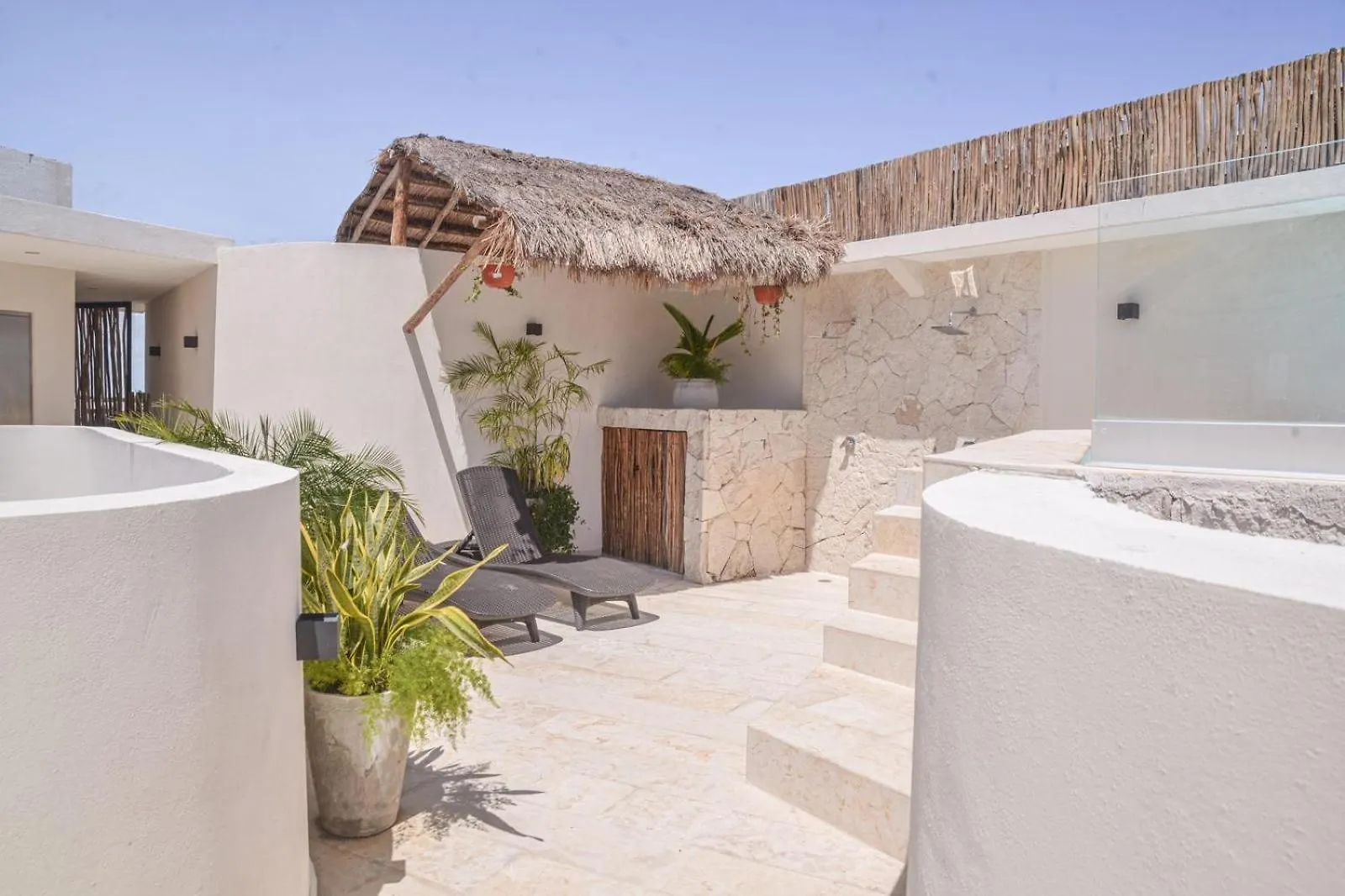 Luxury Penthouse-Private Rooftop Pool-Walkable Tulum 0*,  Mexico
