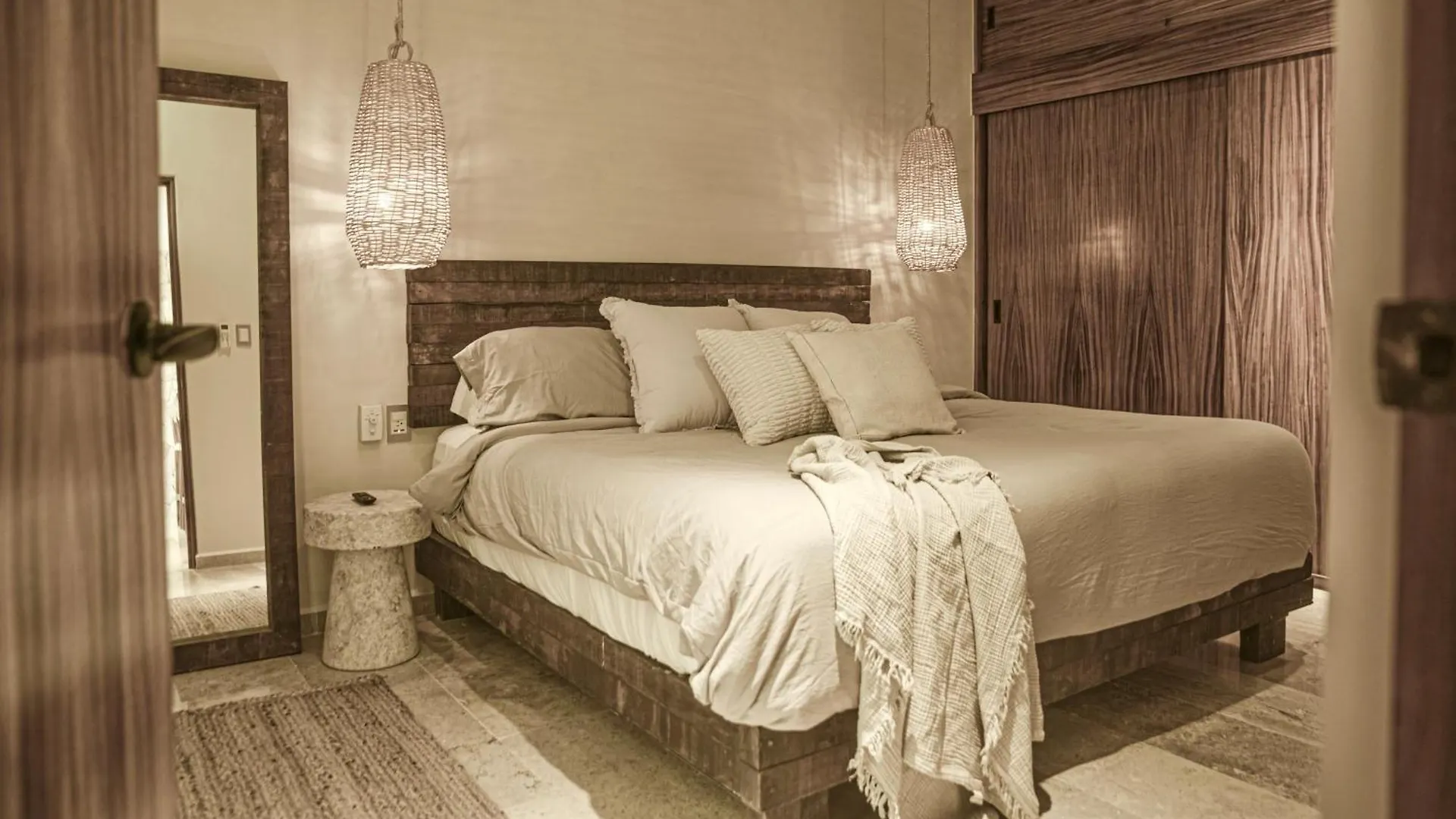 Luxury Penthouse-Private Rooftop Pool-Walkable Tulum Mexico