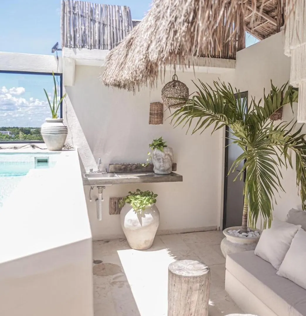 Luxury Penthouse-Private Rooftop Pool-Walkable Tulum Apartment